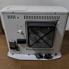 【ジャンク品】 石油ファンヒーター ホワイト LC-SL53H トヨトミの画像