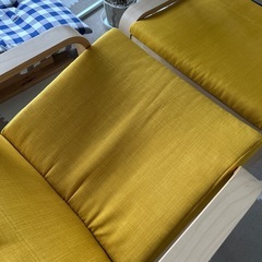 IKEA ポエング　オットマンの画像