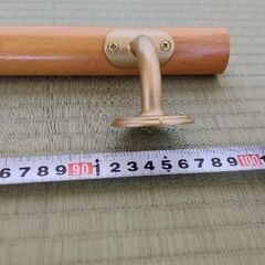 廊下などに付ける「手すり」1本の画像