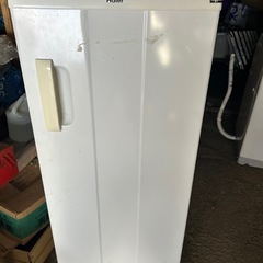受け渡し者決まりました冷凍庫ハイアール