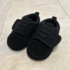11.5センチ　ベビーシューズ　ブラック　マジックテープ