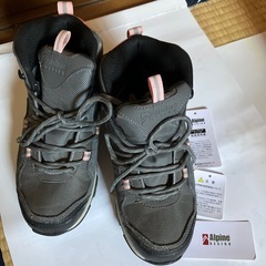 レディーストレッキングシューズ23.5㎝