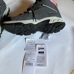 レディーストレッキングシューズ23.5㎝の画像