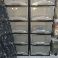 衣装ケース・衣類収納ケース 2個