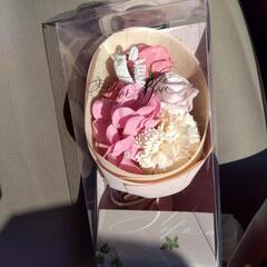 厚木方面🆗FancySHOP提供品ケース入りGIFT花束の画像