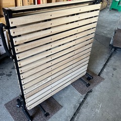 折りたたみ すのこ ベッド シングル 
美品