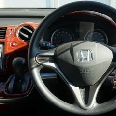 【ローン審査通過率95％！ローンお任せください！】ホンダ ストリーム 　Ｘ　スタイリッシュパッケージの画像