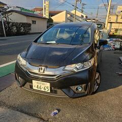 H26年　フィットハイブリッド　L