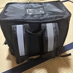 フードデリバリー　バッグの画像