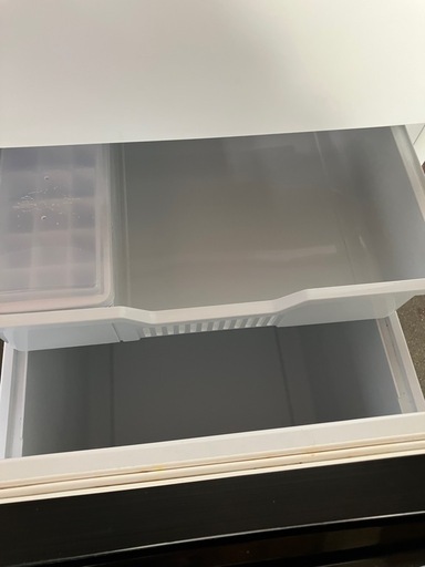 ハイセンス22年製冷蔵庫HR-D1304