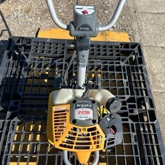 RYOBI カルチベータ 小型耕運機 2サイクル　RCVK-4250 ナタ爪　軽スタート　管理機　耕運機 家庭菜園 畑　リョービの画像