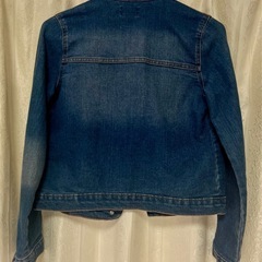 海外服　キッズ　女の子　美品Gジャン　150cmの画像