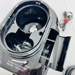 siroka シロカ 全自動コーヒーメーカー アイスコーヒー対応 静音 コンパクト ミル2段階 豆/粉両対応 蒸らし ガラスサーバー SC-A211 ステンレスシルバーの画像