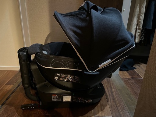 エールべべ　プレミアムナチュラルブラック　チャイルドシート 回転  クルット4i ISOFIX