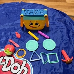 Play-Doh 2セット,プレーマット,ズボンの画像