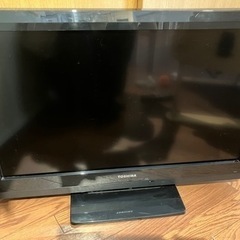 TOSHIBA REGZA 32型 2011年製 テレビ