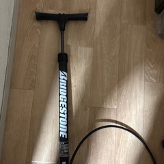 自転車空気入れ
