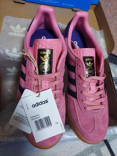 大人気のGAZELLE  ガゼル  ピンク
