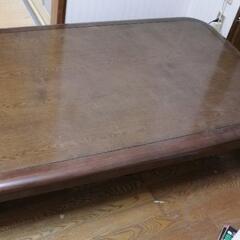 こたつテーブルの画像