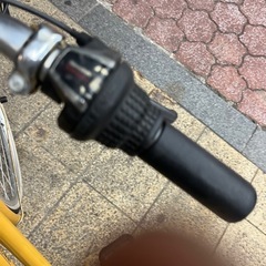 27インチ　6速　シティー自転車 INNOVATION FACTORY オレンジ系の画像