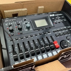 相模原　ZOOM R8 マルチトラックレコーダー MTRの画像