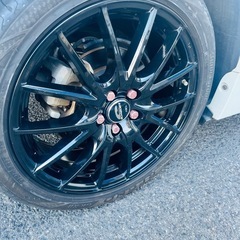 サマータイヤ　215/45R17  17×7J