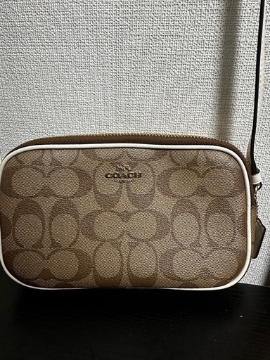 coachショルダーバックほぼ未使用