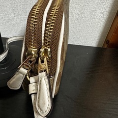 coachショルダーバックほぼ未使用
の画像
