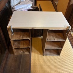 定価15500円のお品、難ありなので お安くいかがでしょうか？机にもの画像
