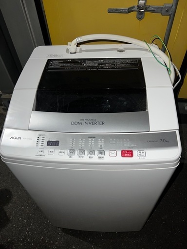 (運搬費込)ファミリー用サイズAQUA洗濯機