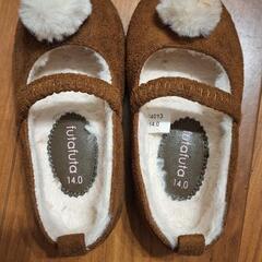 futafutaのバレーシューズ、１４センチの画像