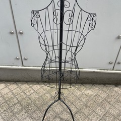 ワイヤーマネキン