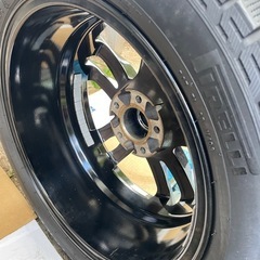 スタッドレスタイヤ ホイール付 バリ溝の画像