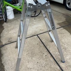  $アルミ製はしご兼用脚立 3段の画像
