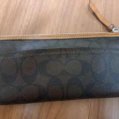 COACH　ブランド長財布　早い者勝ち！の画像