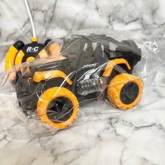 ラジコンカー オレンジ の画像