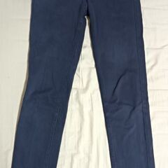 スキニーパンツ 黒の画像