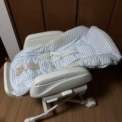 コンビ　ハイローチェア