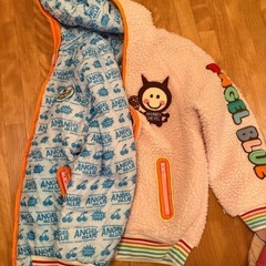 子ども服　150 冬用上着エンジェルブルー２着の画像