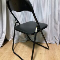 ニトリ 折りたたみチェア　パイプ椅子　合計6脚の画像