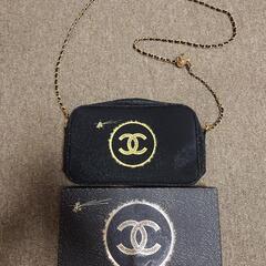 CHANELシャネル　ノベルティポーチ　ショルダーバッグ