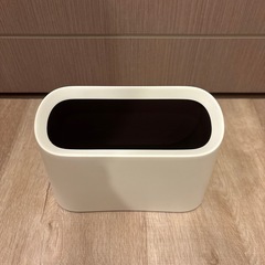 【譲ります】ゴミ箱4つ