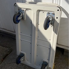折り畳み式 台車の画像