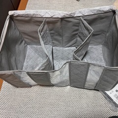 美品❗️折りたたみ式収納ボックス２セットの画像