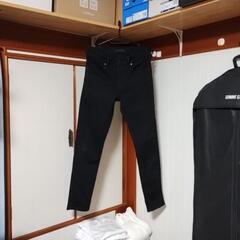 UNIQLO ウルトラストレッチジーンズ ブラック メンズ29 ...
