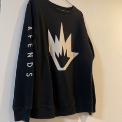 AFFENDS トレーナー　Mサイズ