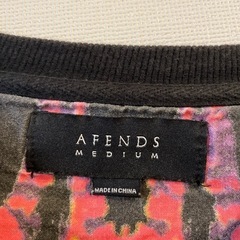 AFFENDS トレーナー　Mサイズの画像