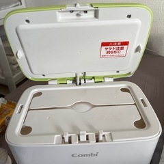 コンビ　おしりふきウォーマーの画像