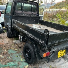 サンバーダンプ4WDの画像