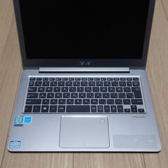 ASUS ZenBook UX330UA-7200Sの画像